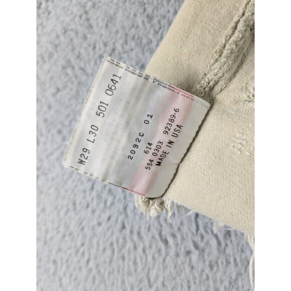 Vtg Levi’s 501 Cutoff Shorts Women's 29 Beige Distressed Grunge Party USA 90s - Picture 8 of 12
